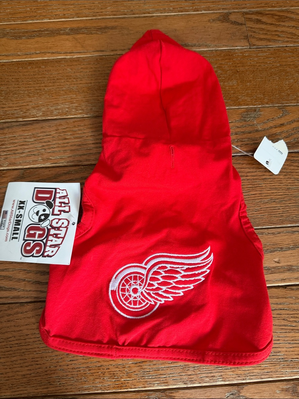Detroit Red Wings Pet Hoodie - Red with Winged Wheel Logo
